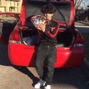 Meet your Posher, Jose